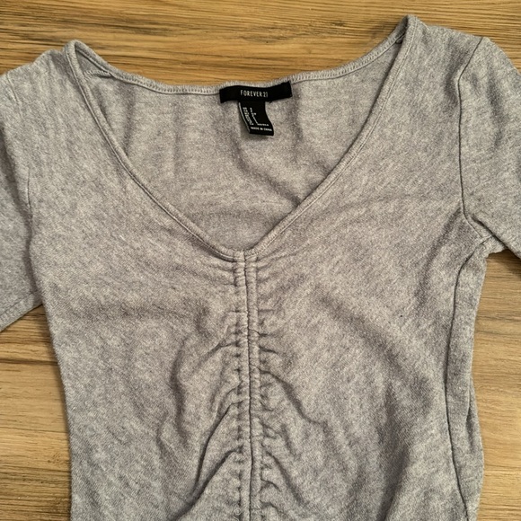 Forever 21 grey shirt - Picture 2 of 3